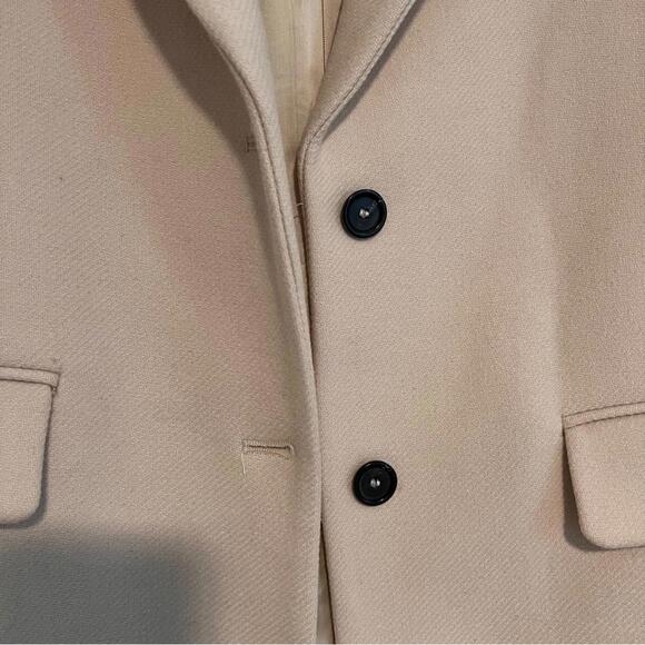 Zara Beige Coat with Dark Buttons - Picture 2 of 7